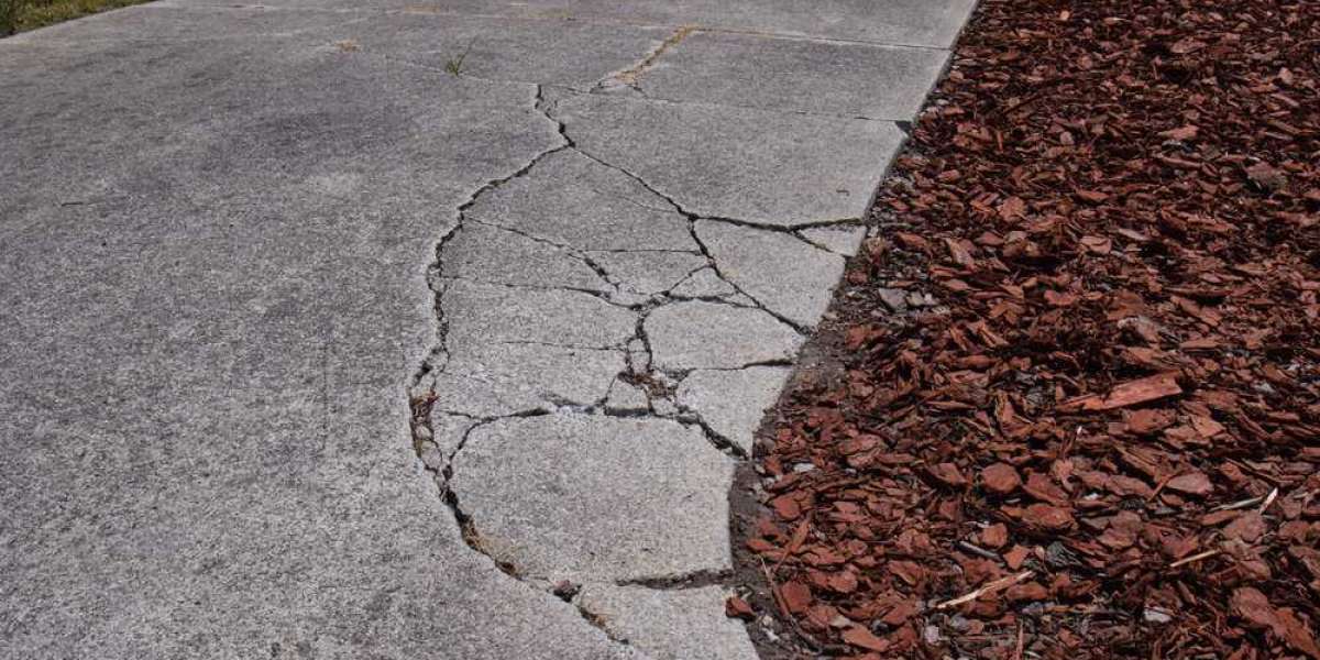 Driveway Repair in New York: Tips for a Lasting Solution
