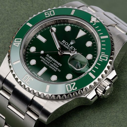 Rolex Submariner Watch Conquered Depths And Captured Hearts | FACTOFIT