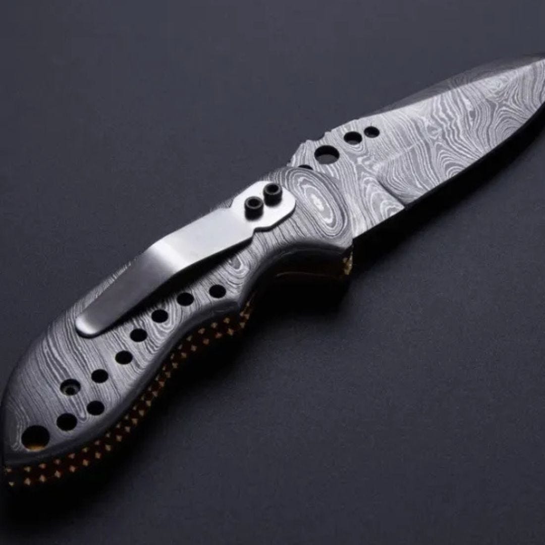 The Complete Guide to Selecting the Best Knives for Hunting | by KNIFE FORGED | Oct, 2024 | Medium