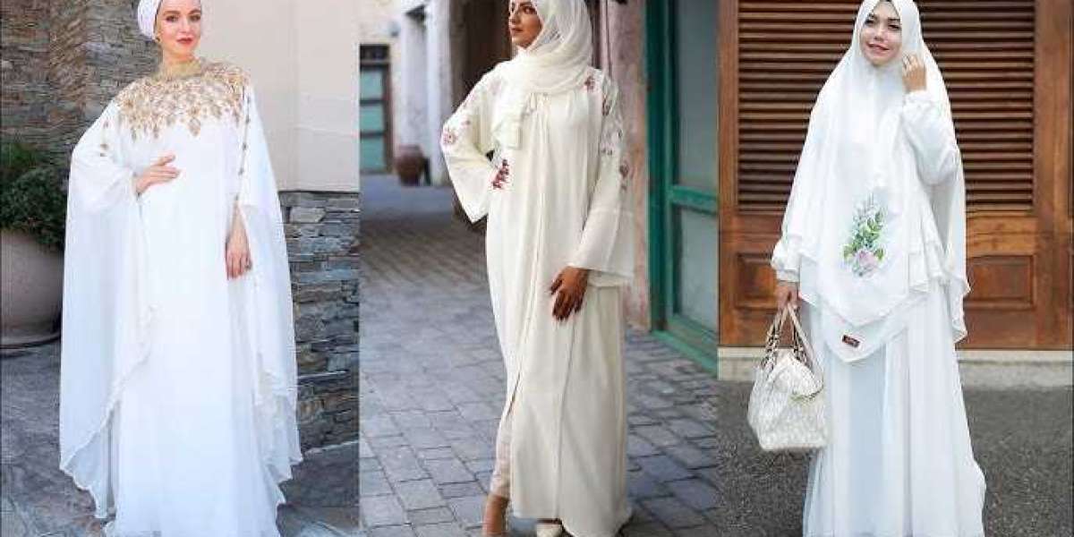 Transform a White Abaya into a Stylish Statement Piece with Layers